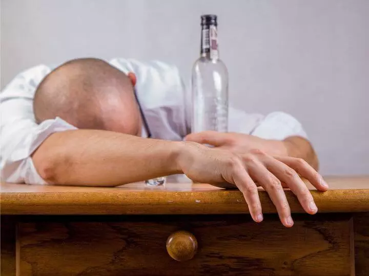 el alcohol provoca agresividad